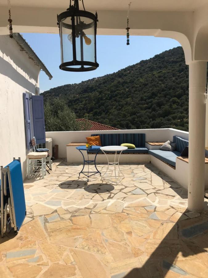 Maison Charme Avec Piscine Privee, Pres De La Mer A Sappounakeika, Tyros Sapounakeika Buitenkant foto